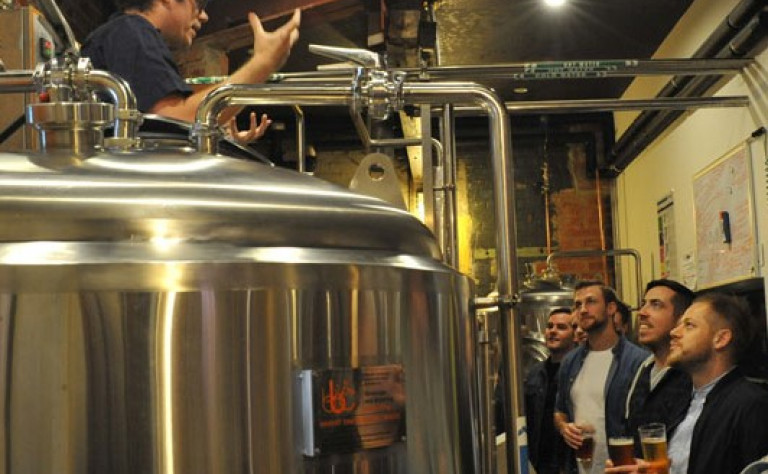 Clifton Hill 3 Brewery Tour